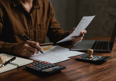 Smart Ways to Manage Your Credit Card and Avoid Debt